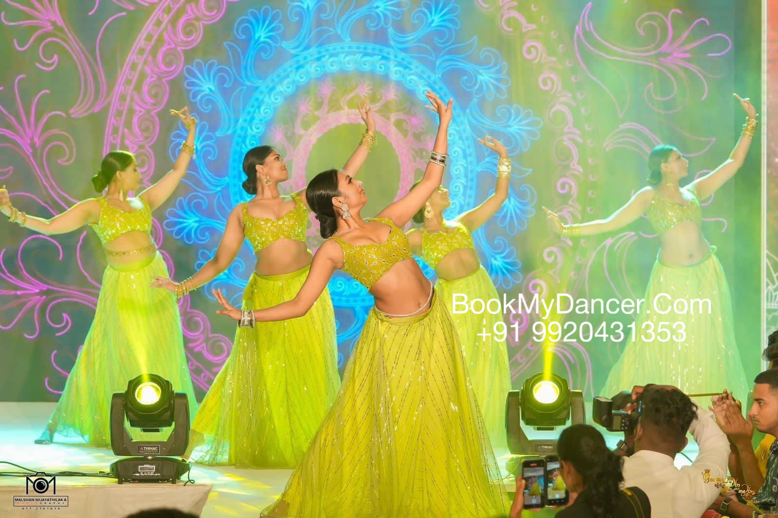 Bollywood Dance Troupe For Events In Mumbai, Lonavala, Pune, Daman, Nashik, Shirdi, Navi Mumbai, Thane, For Corporate Events & Wedding Events